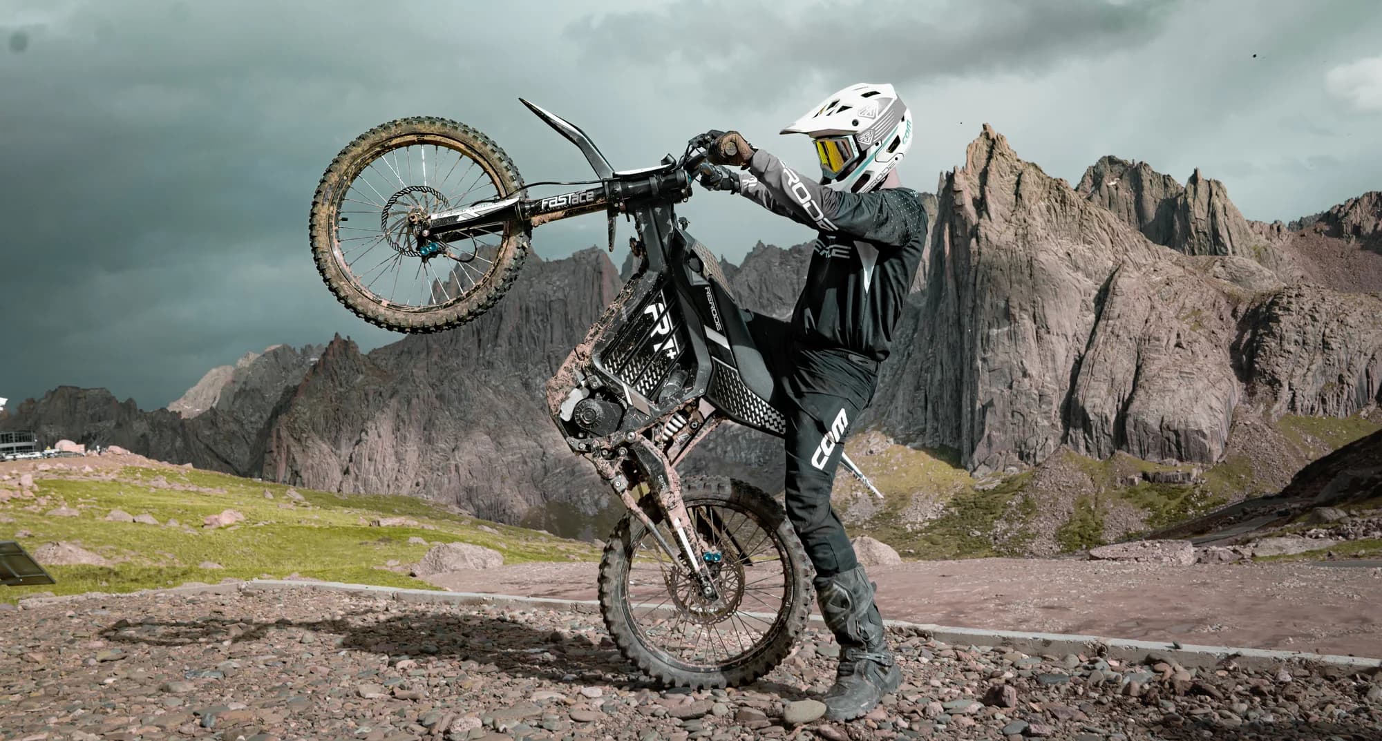 Lifestyle com e-bike de performance